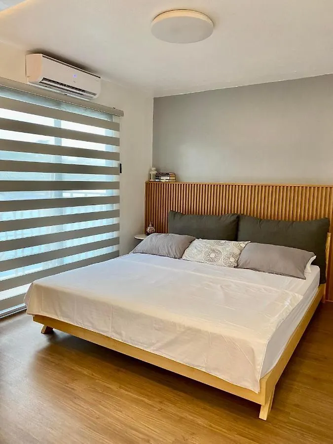 Modern 1Br With King Bed Beside Sm Mall Davao City