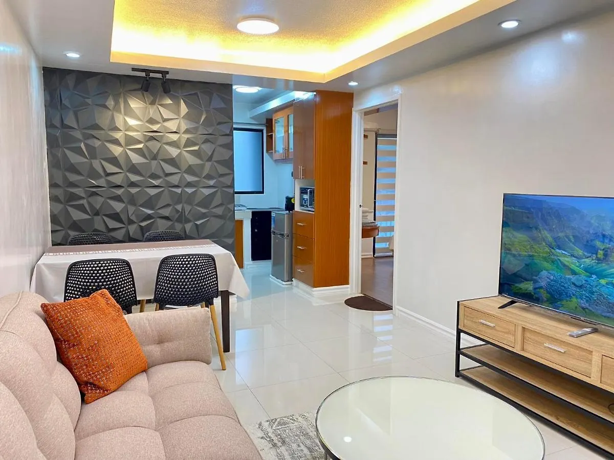 Modern 1Br With King Bed Beside Sm Mall location